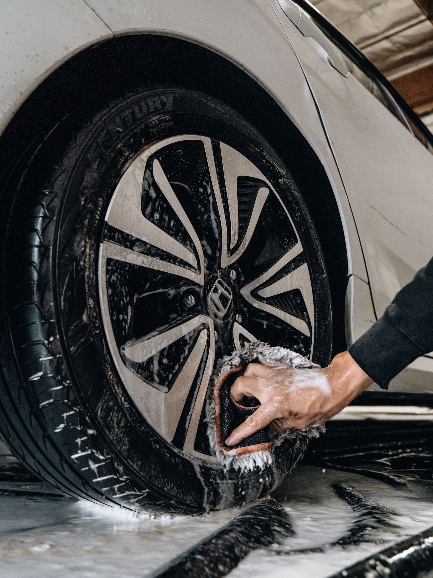 Gottom - Wheel & Tire Cleaner - 16 oz